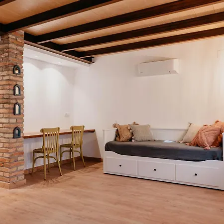 Ca La Clareta * Vilanova de Bellpuig